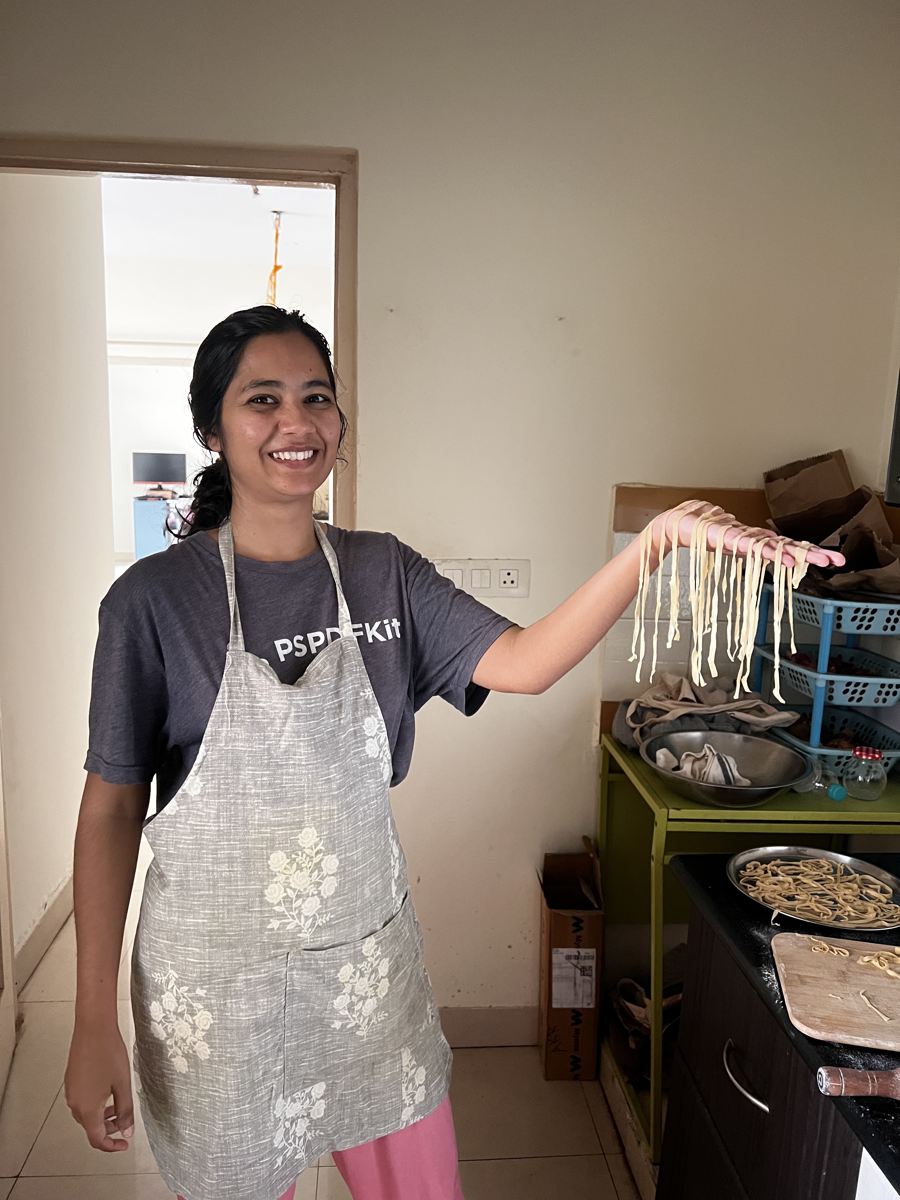 A rainy-day wander, nowhere to rush